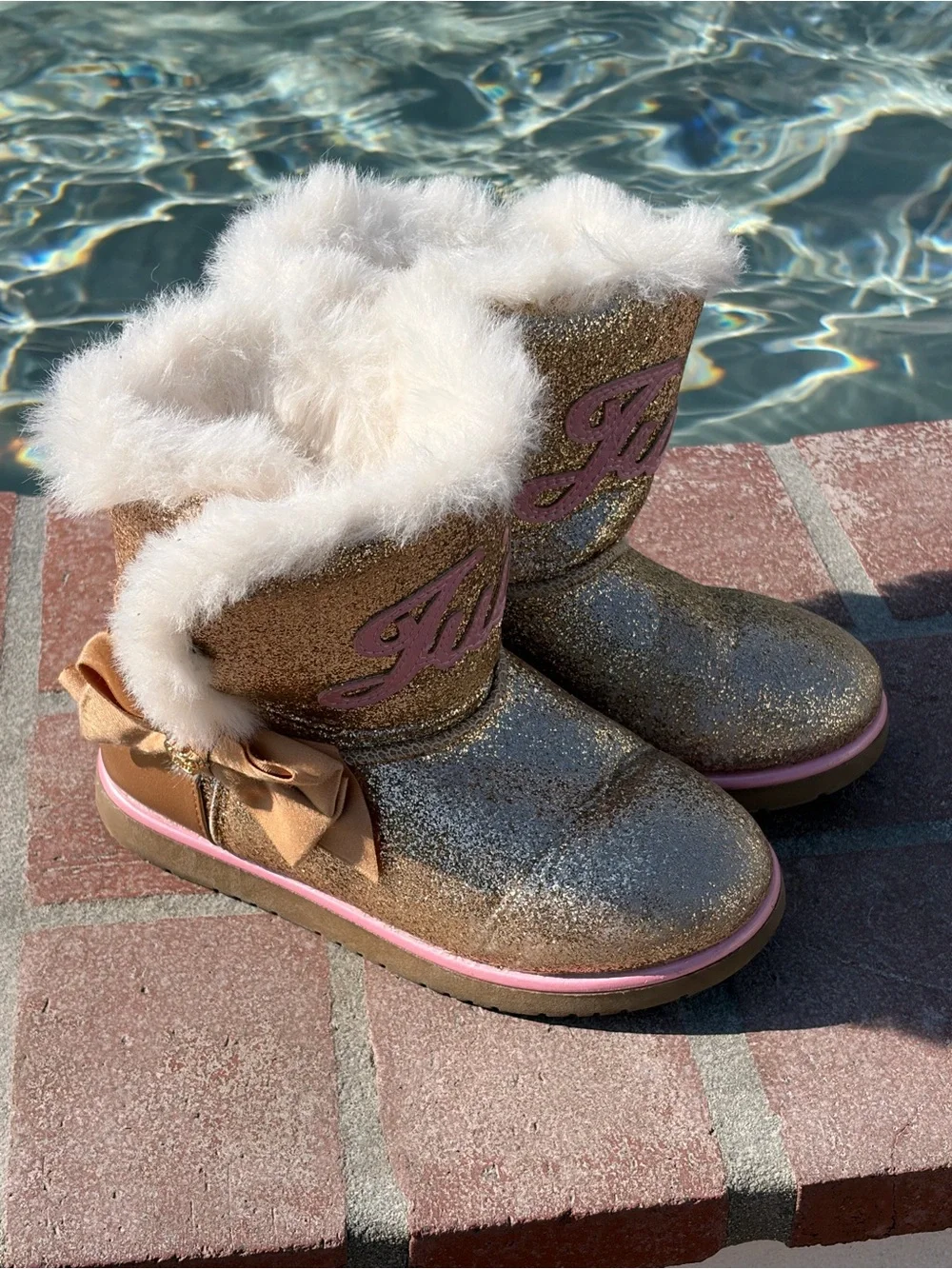 Juicy Couture Gold Glitter Faux-Fur Lined Girls' Boots with Pink Accents